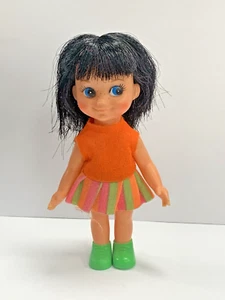 Muñeca articulada de vinilo vintage Japón Shiba ojo grande naranja pelo niña Chika Chiko Chan - Imagen 1 de 24