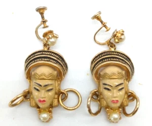 Vintage Mid Century Lucite Selro Selini Asian Princess Face Screw Back Earrings - Picture 1 of 10