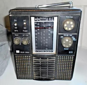 VINTAGE LED SOLID STATE MULTIBAND RADIO MODEL EE1 FM 2-SW MW LW AIR TV MARINE - Bild 1 von 4