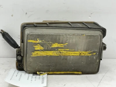 Carcasa luz antiniebla interior derecha/pasajero Porsche 928 1978-1982 92863141400 Foto 1 de 2