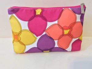 Clinique "Makeup Printed" Cosmetic Makeup Travel Bag - Picture 1 of 5