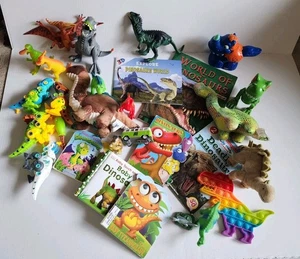 Enorme enorme lotto di giocattoli e libri DINOSAURI - T-Rex, triceratopi, dinosauri di peluche - Foto 1 di 4