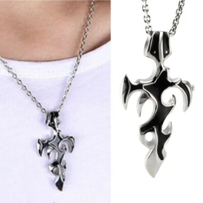 Colar pingente chama fogo cruz espada do mal aço titânio joia gótica preto - Imagem 1 de 4