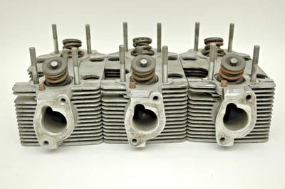 Culatas motor Porsche 930 3.3 Turbo 93010404310 Foto 1 de 4