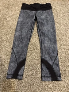 Lululemon Luxtreme Burlap Texture Black / Dune Black Size 2 - Picture 1 of 3