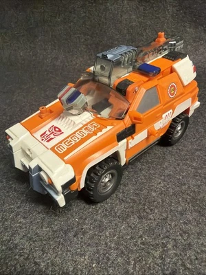 Hasbro TransFormers Micron Legend Ratchet S Incomplete - Image 1 of 4