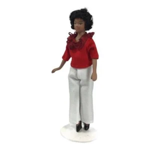 Dolls House Modern Woman Lady Mother Mum in Red Blouse 1:12 Porcelain People - Picture 1 of 11