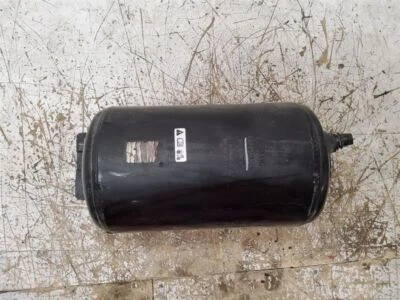 2014 2015 2016 2017 2018 2019, Dodge RAM 3500, tanque de depósito de suspensión neumática  Foto 1 de 4