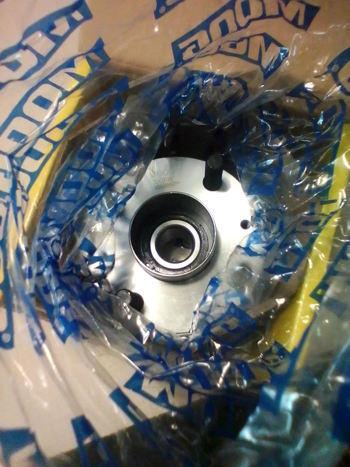 Conjunto de cubo I Have A Moog para traseira para um Chevy Spark 2015 - Imagem 1 de 4