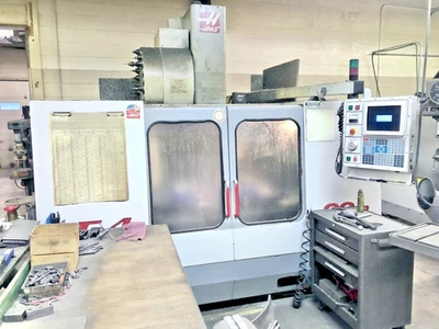 HAAS VF-4 CNC Vertical Machining Center, 10K GEARBOX SPINDLE, CNC VMC, 4TH AXIS - Image 1 of 4