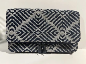 Thirty One Blue Print Cloth Wallet/Organizer W/ Zip Closures, 7”x4.5”x1.5” - Picture 1 of 9