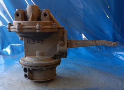 GMC 270ci 1957 bomba de combustible de doble acción 4325 *reconstruida* Foto 1 de 4