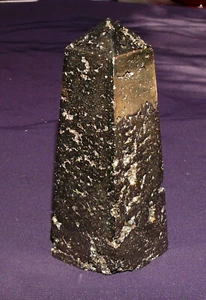 Pyrit, Obelisk, Peru, poliert, excellente Qualität, 247,6g 89x32x32mm - Bild 1 von 9