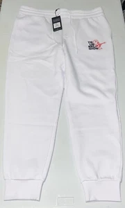 True Religion Men's Fashion Forward Hit Jogger White Sweatpants Size XL SRP $109 - Picture 1 of 7
