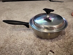 Cordon Bleu Pressure Bonded Stainless Steel 9" Sauce Pan With Lid USA Made - Picture 1 of 7