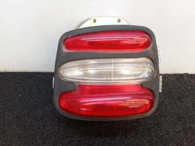 Enjoliveur Inf Feu Arriere Gauche pour FIAT BRAVA (182) 2001 1610609 - Photo 1/4