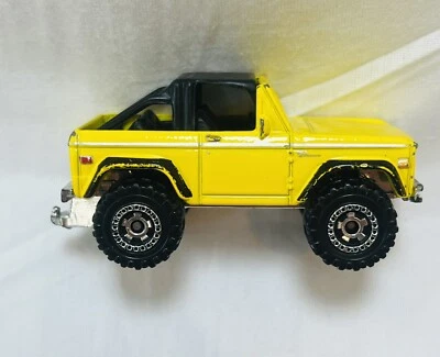 2006 MATCHBOX 1972 FORD BRONCO 4X4 OFF ROAD AMARELO 1:57 DIECAST 2 3/4" CAMINHÃO SUV - Imagem 1 de 4
