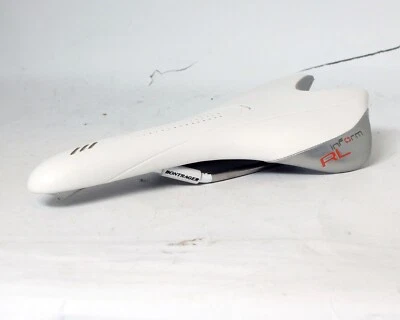 Bontrager inForm RL Hollow SS Saddle 140mm White w Grey Women's 404634 - Image 1 of 3