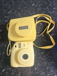Fujifilm Instax Mini 8 Instant Film Camera And Carry Case Bag - Imagen 1 de 11