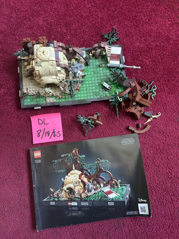 Lego Star Wars 75330 Dagobah Jedi Entrenamiento Diorama Foto 1 de 1