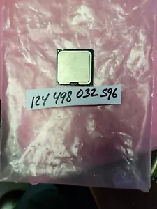 Intel Pentium E5200 2.5/2M/800 STEP CODE: QFHQ SOCKET 775 EU80571PG0602M - Picture 1 of 1