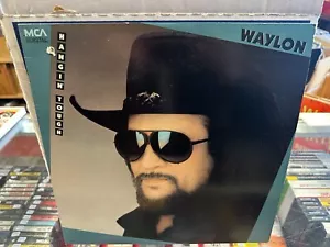 WAYLON Jennings Hangin' Tough vinyl LP MCA 1987 NM - Picture 1 of 2