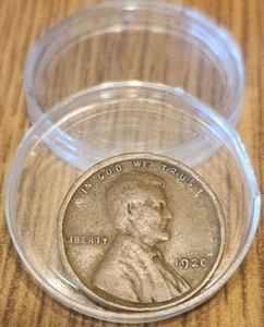 Vintage and Rare 1920 Lincoln Wheat Penny No Mint Mark - Picture 1 of 2