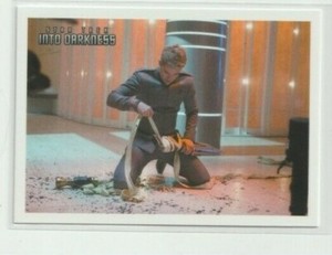 2014 Star Trek Into Darkness Movie Trading Card Chris Pine Captain Kirk #19