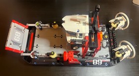 Lego technic Hovercraft 1020 parts complete with stickers and instructions