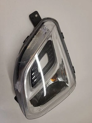 Faros antiniebla de esquina/estacionamiento para conductor Chevrolet Equinox 2018-2021 Opt T3U Foto 1 de 4