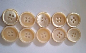 10er Set Echte Perlmutt Knöpfe 10x Konvolut, ca. 23 mm, 4loch, creme/hellbraun - Bild 1 von 3