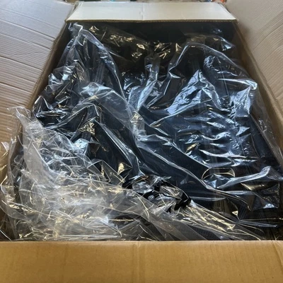 Funda Bolsa de Viaje de Golf BRIDGESTONE Negra Rodillos Ruedas Mango Nueva en Caja Foto 1 de 4