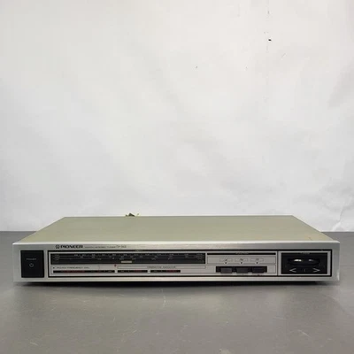 PIONEER TX-560L Hi-Fi Analogue Tuner Radio FM/MW/LW Vintage Slimline Tested  - Image 1 of 4
