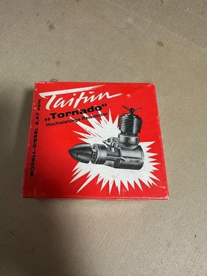 Graupner Typhoon Tornado 2.5cc Model Diesel - With Accessories & Instructions - 1958 - Image 1 of 4