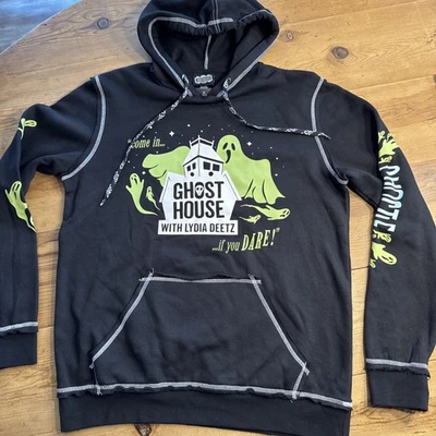 Beetlejuice Ghost House Lydia Deetz Sudadera con Capucha para Hombres Unisex MEDIANA Halloween Nueva Foto 1 de 4