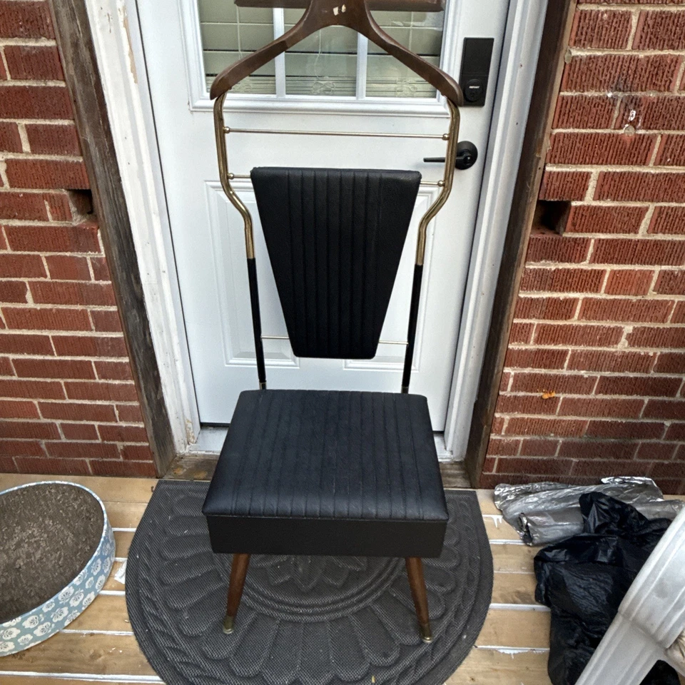 Silla valet mayordomo vintage moderna de mediados de siglo de Nova Product 2358 Foto 1 de 4