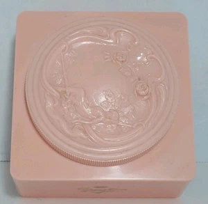 Vintage White Shoulders Bath Powder By Evyan Pink Box With Puff Perfumed Dusting - Picture 1 of 5