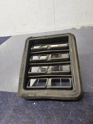 2008-2018 Dodge Grand Caravan Chrysler Town and Country Rear Pressure  Vent - Image 1 of 3