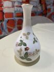 Vintage Wedgwood Wild Strawberry 5.25" Stem Bud Vase Perfect