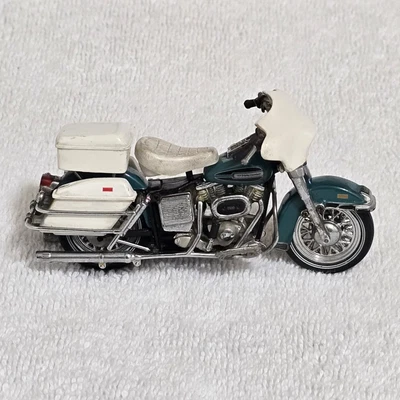 Franklin Mint Harley Davidson 1:24 Scale B11WC24 Motorcycle 1976 Electra Glide - Image 1 of 4