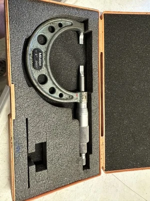 MITUTOYO BLADE MICROMETER 1-2"  NO. 122-126  - Image 1 of 2