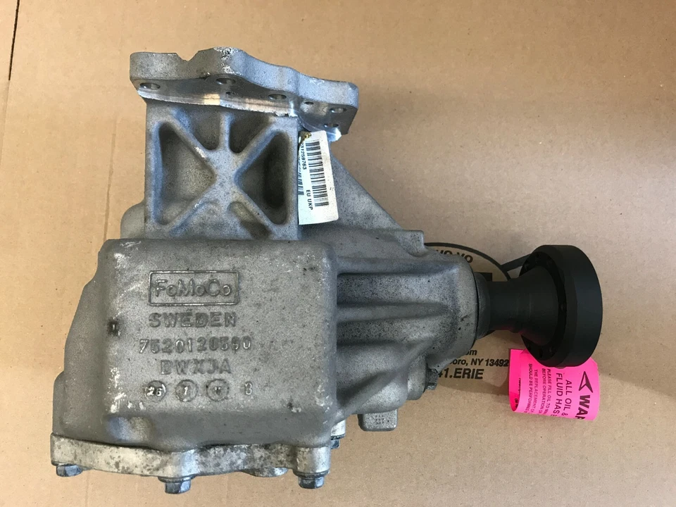 07-11 Volvo S60 S80 XC70 XC60 Transfer Case Angle Gear 36002479 - Image 1 of 4