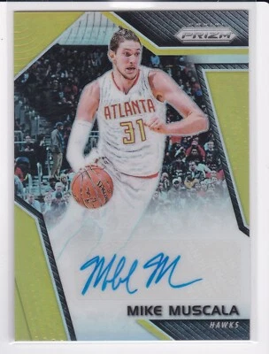 2017-18 Panini Prizm #SG-MM Mike Muscala Gold Prizm Auto 6/10 Atlanta Hawks - Image 1 of 2