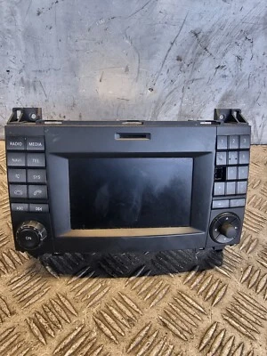 MERCEDES VITO MULTIMEDIA HEAD UNIT A4479006105 W447 2.1L CDi MAN DSL MPV 2015 - Image 1 of 4