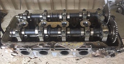 Cadillac DTS 2006 2007 2008 2009 2011 CABEZA DERECHA Y ÁRBOL DE LEVAS  Foto 1 de 3