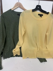 Lot 2 Tahari Sweater Womens L 100% 2 Ply Cashmere  Crewneck Pullover.   V - Picture 1 of 10