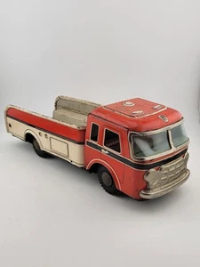 Vintage Yonezawa Tin Friction Barrel Truck 10.5inches Long - Untested. - Picture 1 of 18