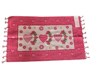Rachel Zoe Pink Hearts Woven & Knotted Area Throw Rug 27"x45" NWT - Picture 1 of 3