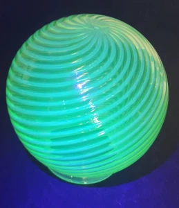 Vaselina Amarilla Opalescente Remolino 6" Vidrio Lámpara Pantalla Antiguo Globo 3-1/4" Ajustador - Imagen 1 de 13