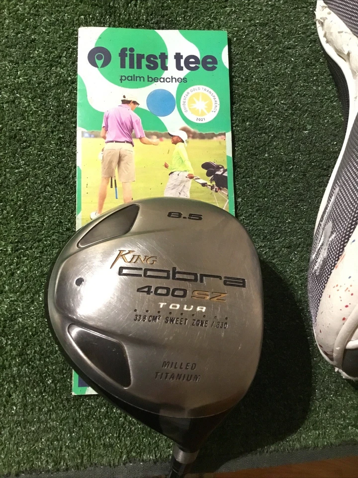 King Cobra 400 SZ Tour 8.5* Driver Regular ProLaunch Axis 55 Graphite (44.5”) - Image 1 of 4